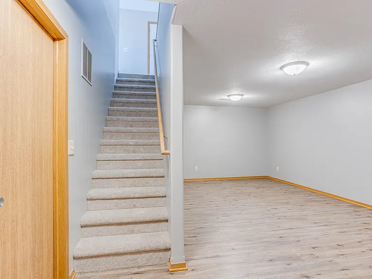 1028 E Karla Ct — Photo 19