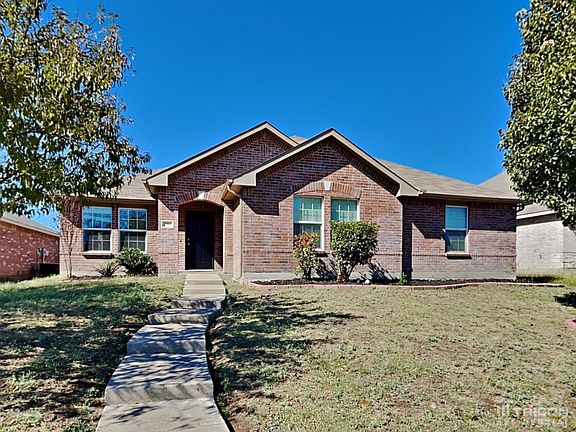2nd image of 2013 Cedarwood Dr