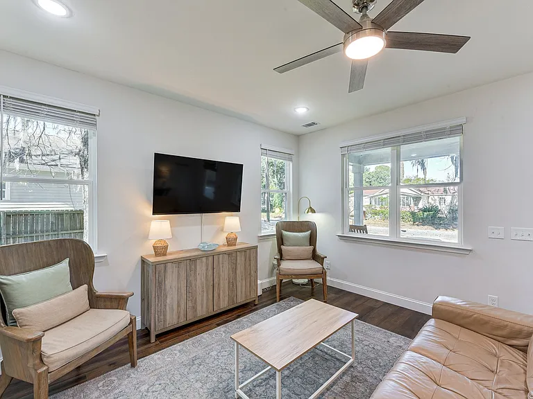 3105 Harris St — Photo 15