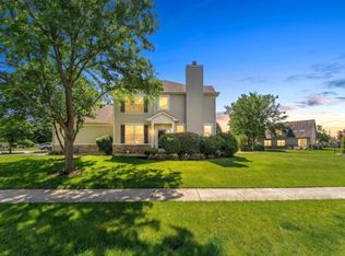 15822 S Cove Cir, Plainfield, IL 60544
