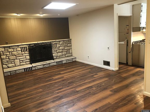3rd image of 344 N 5th St E