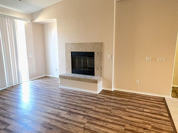 2nd image of 16656 Hastings Pl