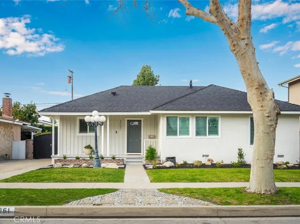 3061 N Studebaker Rd, Long Beach, CA 90808
