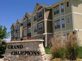 3000 Grand Mere Pkwy #35, Manhattan, KS 66503