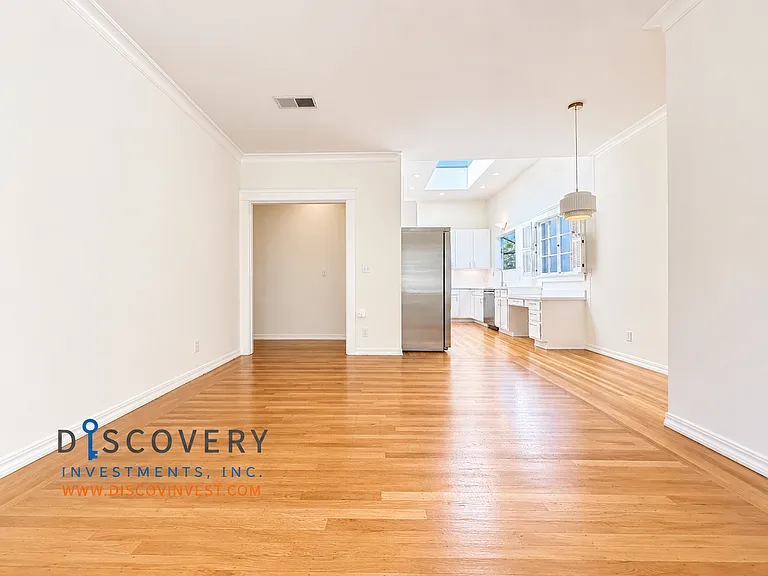 2301 Virginia St #3 — Photo 19