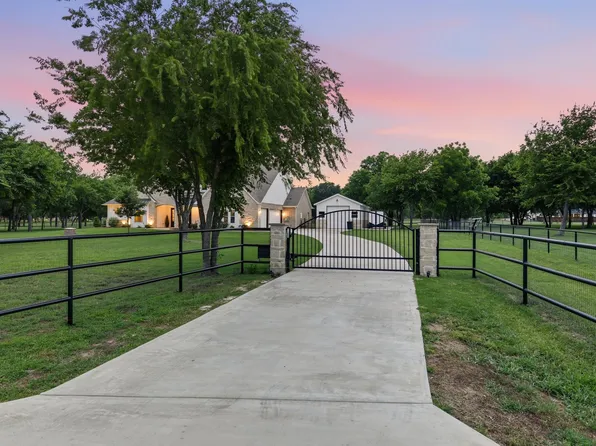3769 Bear Creek Rd, Aledo, TX 76008