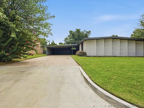 5th image of 4217 S Darlington Pl