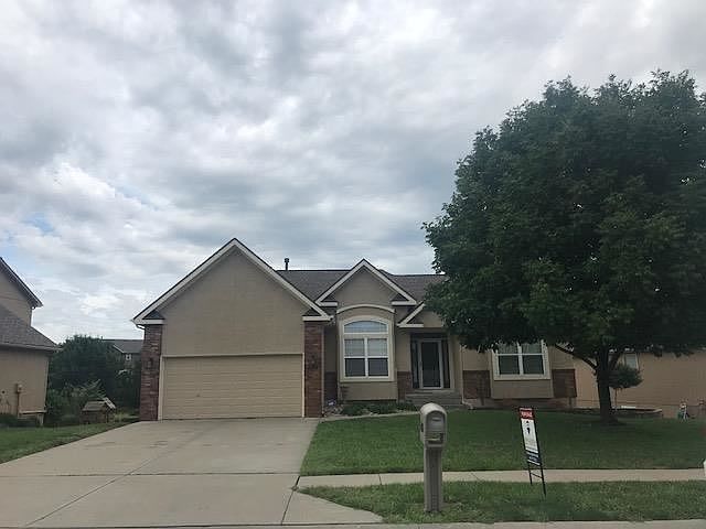 1st image of 1026 Wellington Way