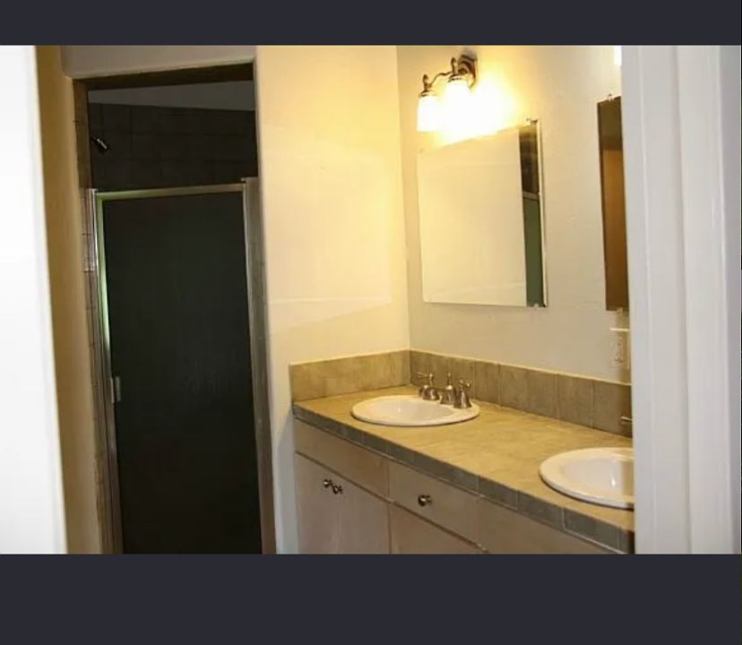 1st image of 4652 Ananalu Rd