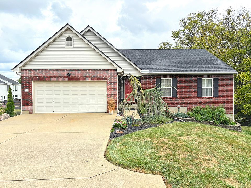 1st image of 2999 Danbury Dr