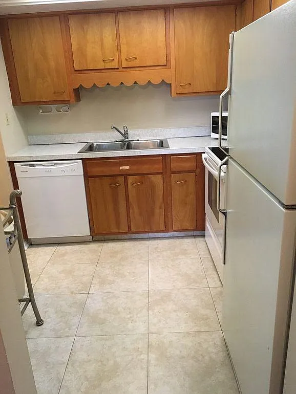 68160 Vineyard Road — Photo 4