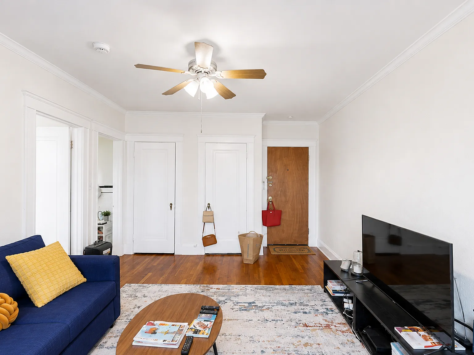 1 bed, 1.0 bath, 500 sqft, $2,195 — Photo 2