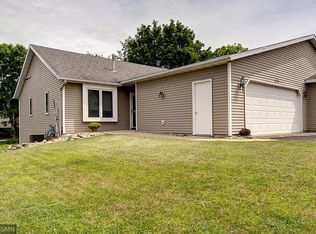 1015 Poplar St, Northfield, MN 55057