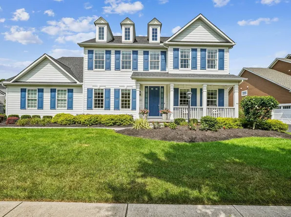 7405 Steeplechase Ln, New Albany, OH 43054