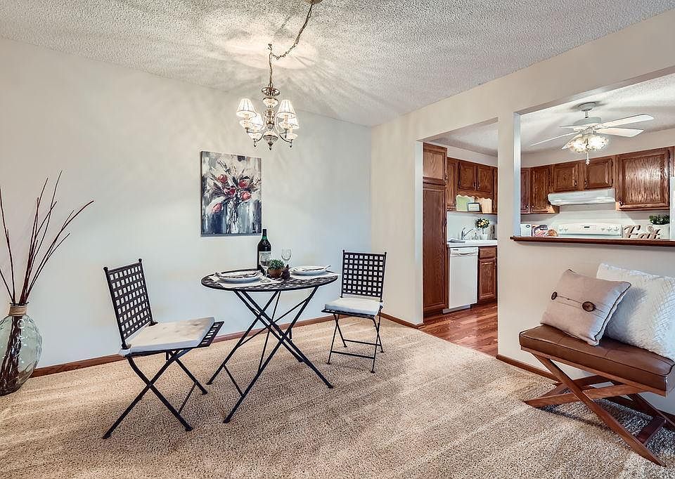 1st image of 10600 43rd Ave N APT 205