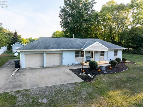 7433 County Road 307, Bellevue, OH 44811