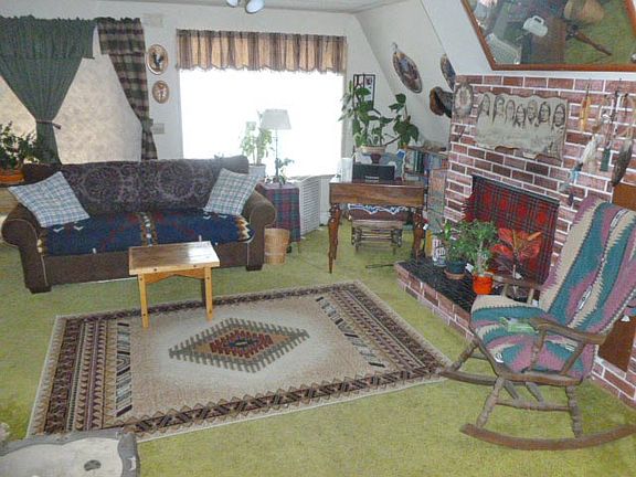 2nd image of 213 F St