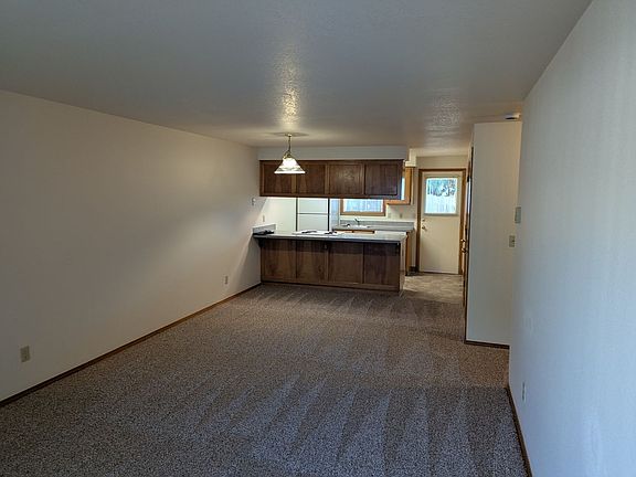 3rd image of 159-197 Pembrook St SE #187