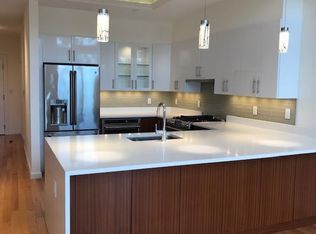 201 Estate Dr #317, Chestnut Hill, MA 02467