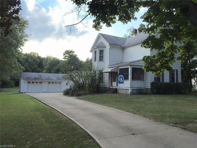 1st image of 309 N 3rd St