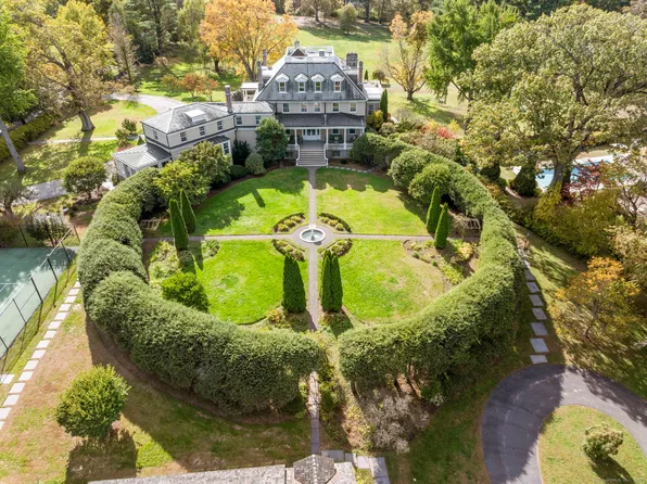 11 Mountain Spring Road, Farmington, CT 06032