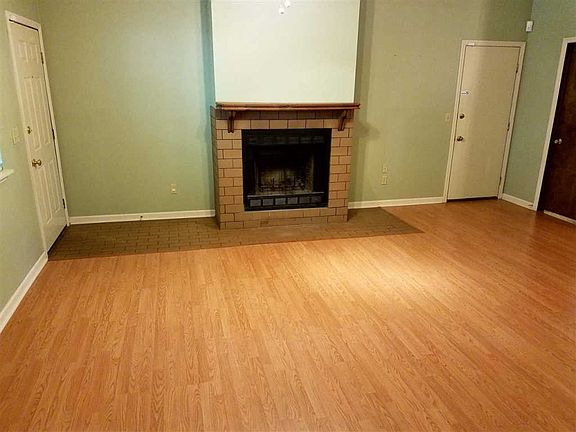 3rd image of 2316 Via Sardinia St