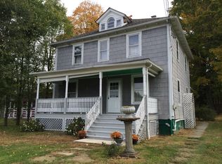 54 Old Post Rd, Staatsburg, NY 12580