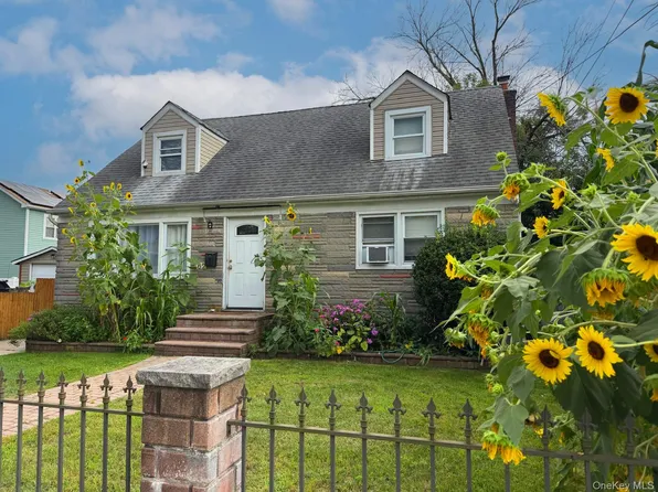 162 Princeton Street, Hempstead, NY 11550