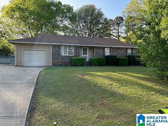 2nd image of 385 Cloverdale Dr