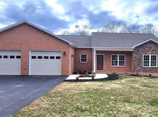 21611 Leitersburg Smithsburg Rd, Hagerstown, MD 21742