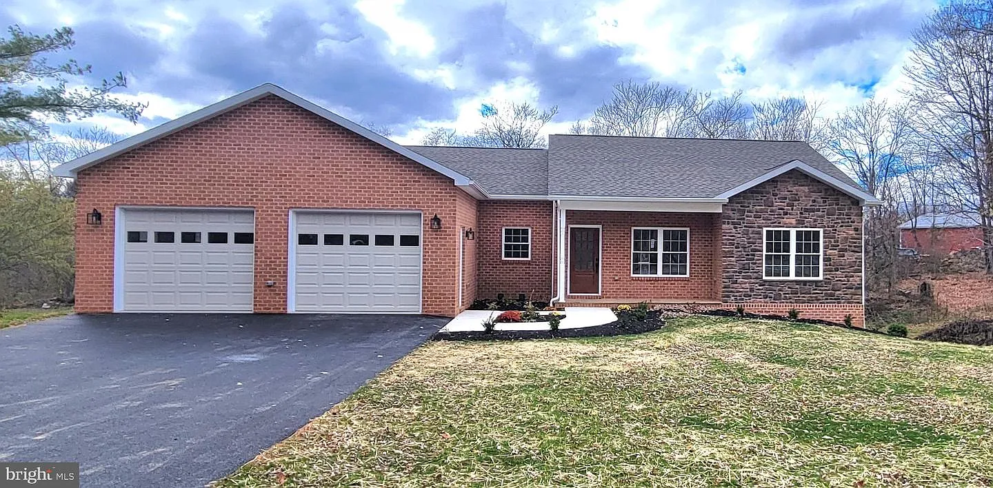 21611 Leitersburg Smithsburg Rd photo 1