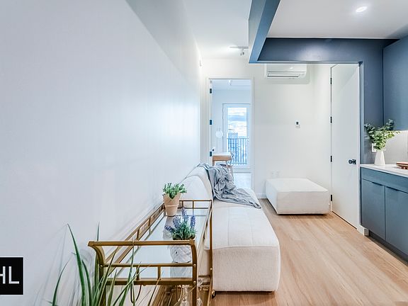 5th image of 931 Carroll St #711