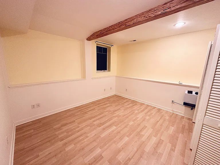 10749 Palatine Ave N #BASEMENT — Photo 6