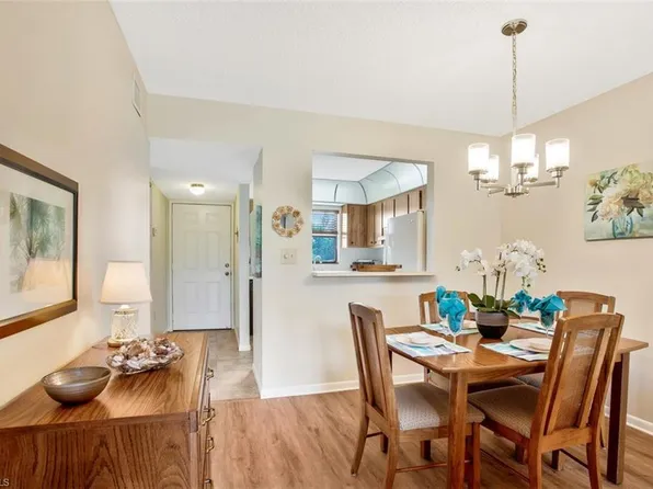 4226 27th CT SW #206, NAPLES, FL 34116