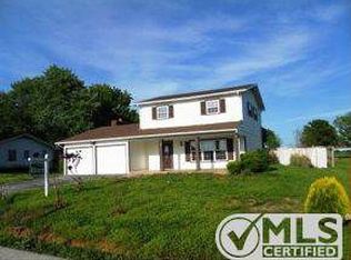 841 S Spring Valley Ln, Joplin, MO 64801