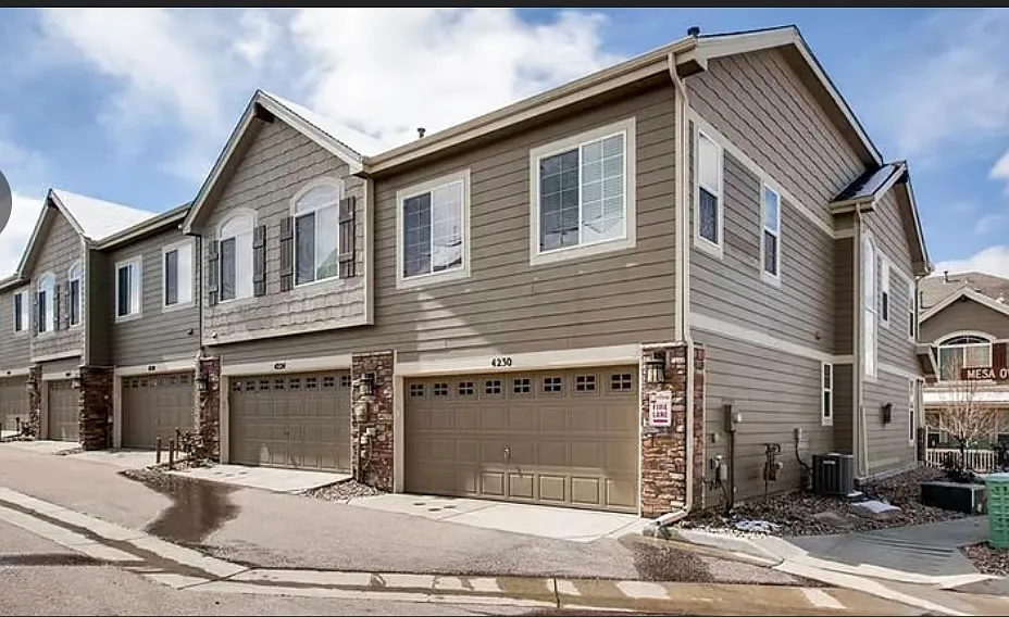 Back exterior - 4230 Mesa Overlook