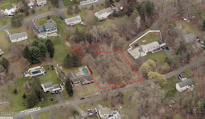 4th image of L6.120 Van Dyke Dr S