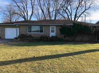 1102 E Fairview St, Peoria, IL 61615