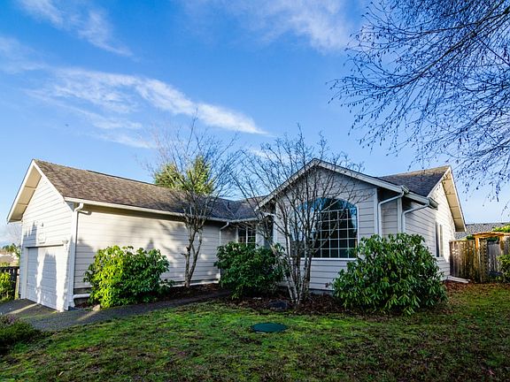 3rd image of 6106 61st Ave SE