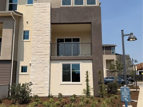 160 Harrier, Irvine, CA 92618