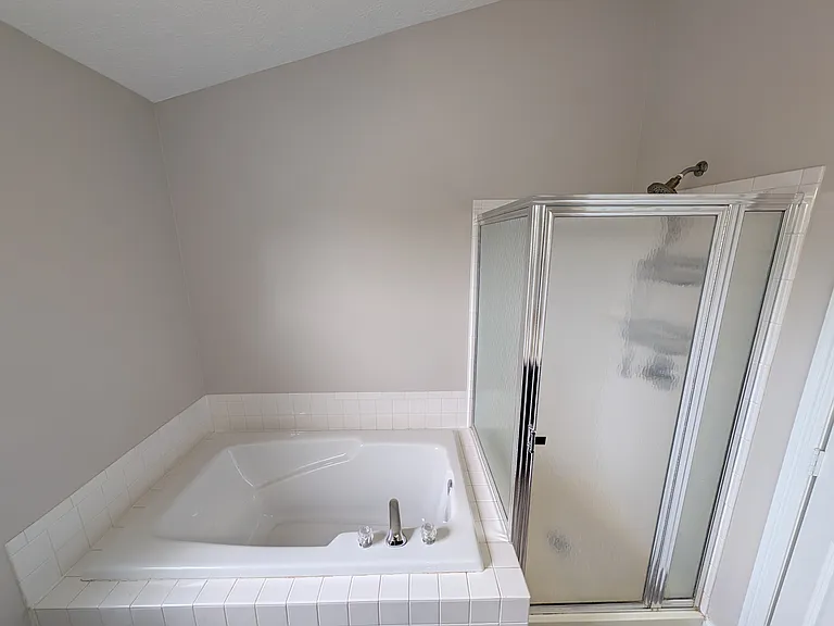 253 Dewfall Dr — Photo 17
