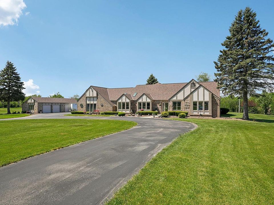 1st image of 7604 Treeview DRIVE