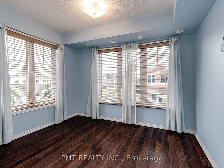 671 Warden Ave #29B — Photo 14