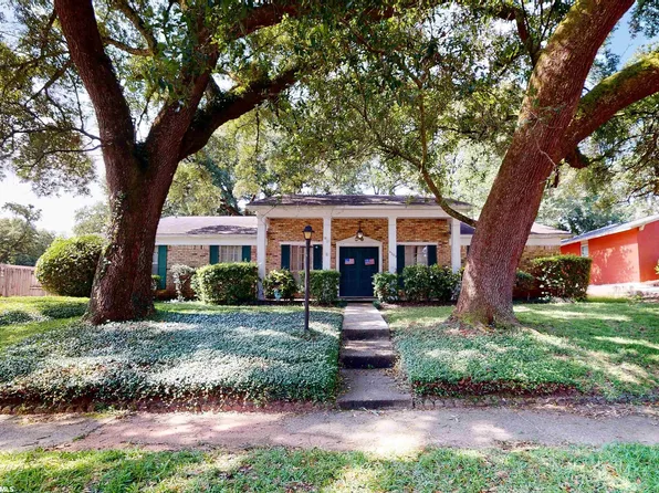4205 Lantern Ct, Mobile, AL 36693