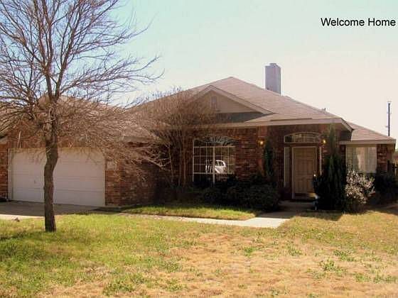 1st image of 556 Stonewall Ct