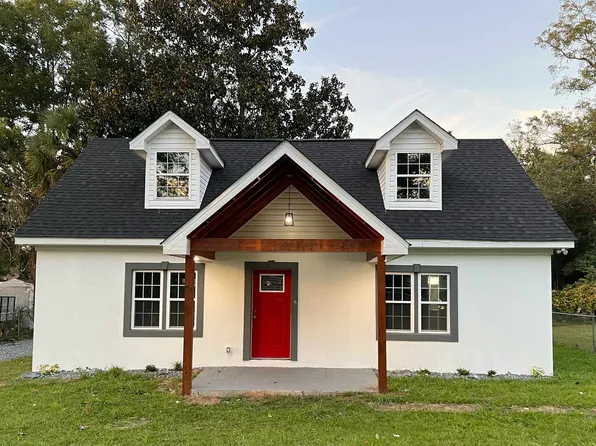 1826 Hamilton St, Quincy, FL 32351