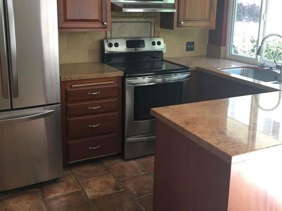 2nd image of 5455 8th St Unit 7