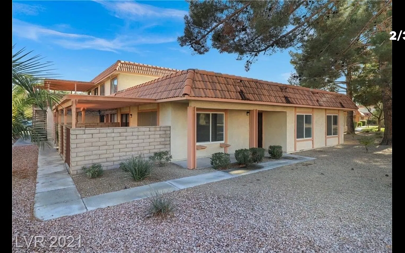 3 bed, 1176 sqft, $1,850 — Photo 2