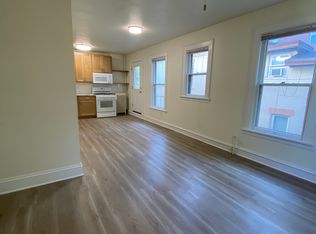 26 N Butler St APT 2, Madison, WI 53703