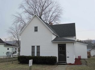 130 S Michigan St, Prairie Du Chien, WI 53821